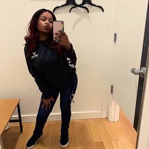 Meet your Posher, Veronica